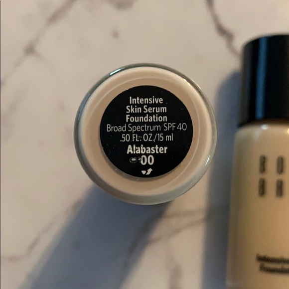 Bobbi Brown Intensive Skin Serum Foundation (Smaller Size) - Picture 6 of 13